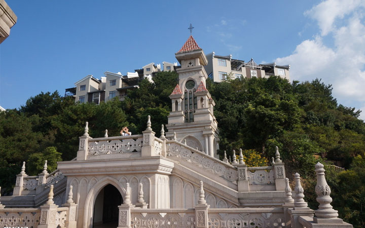 人文旅游項目旅游規劃公司:客天下旅游產業園圣山國際住區旅游規劃實景